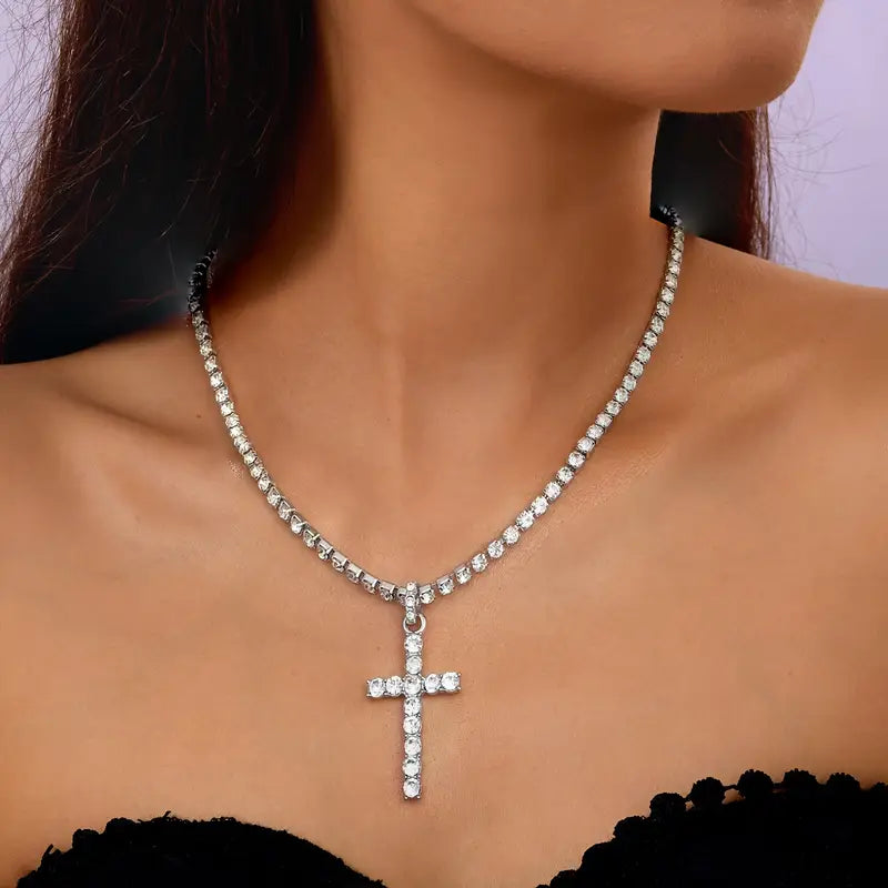 Cross Pendant Necklace