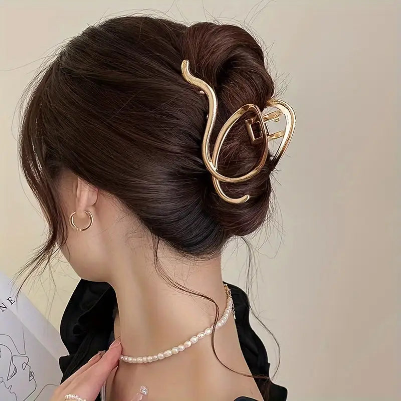 Minimalist Golden Hair Claw