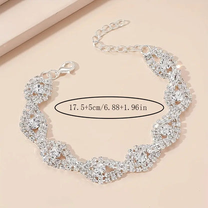 Rhinestone Claw Chain Bracelet