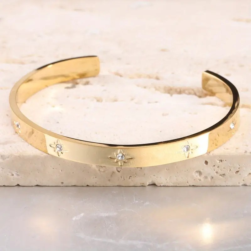 Star Charm Bracelet